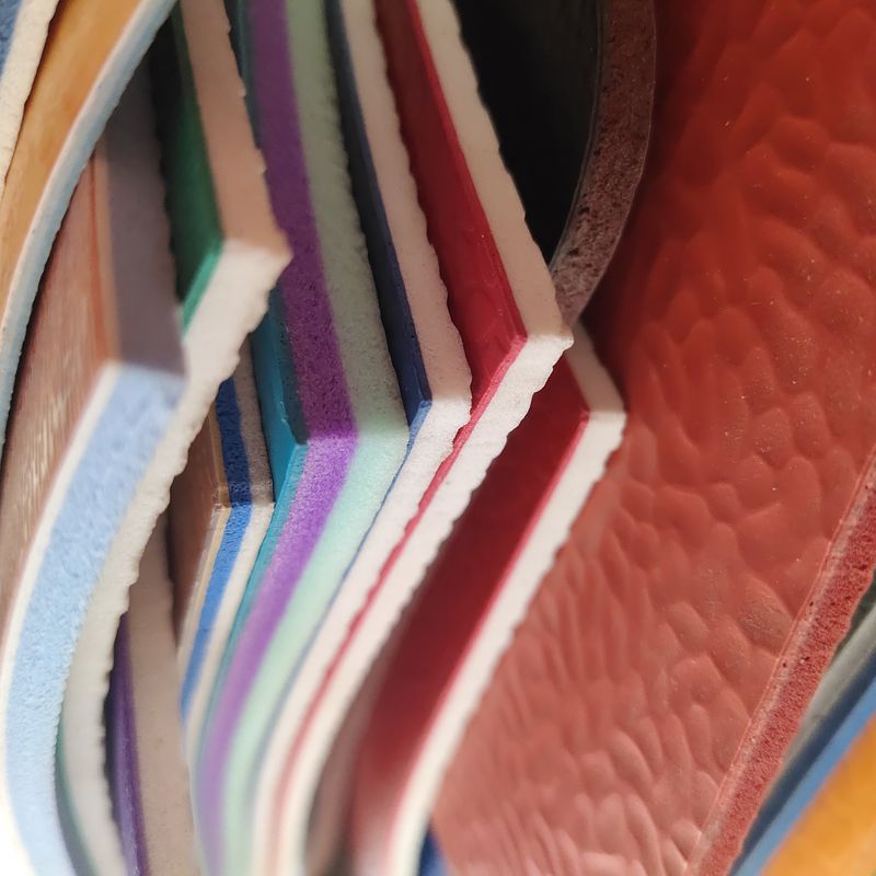 Enlio PVC Sports Vinyl-Bodenrolle perfekt für alle Arten von Indoor-Sportanlagen