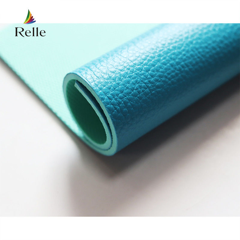 Relle-Vinyl-Bodenrollen für die Klebeinstallation auf Indoor-Futsal-Sportplätzen