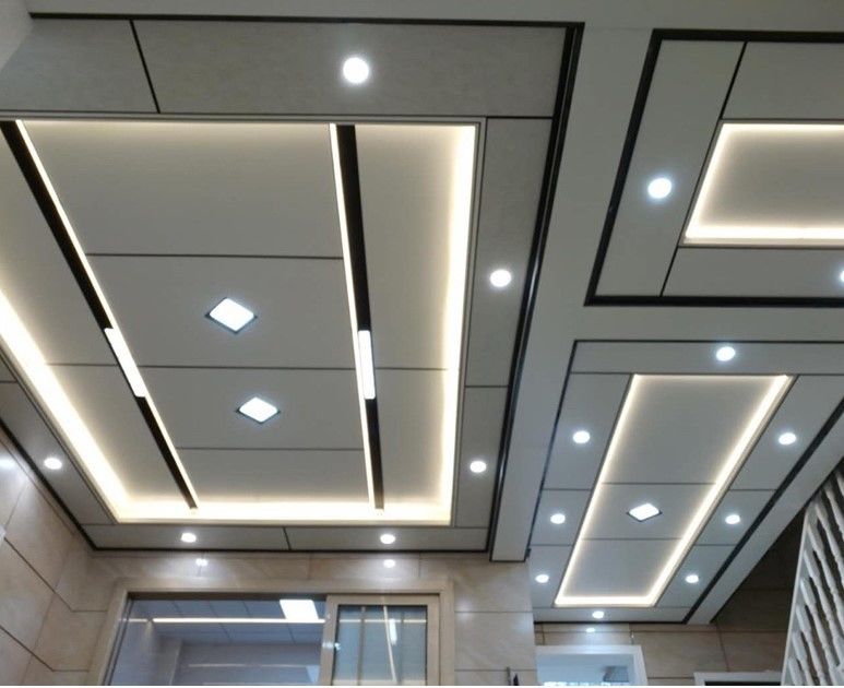 Aluminium Decorative Deckenfliesen 2x2 Holz Look Deckenfliesen Für Hotel