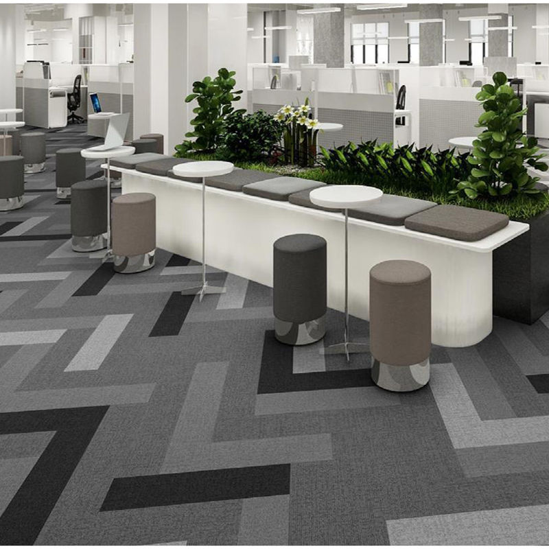6.5mm 7mm Büroräume für Teppiche Gewerbliche Teppichfliesen für Hotelzimmer Arbeitsplatz